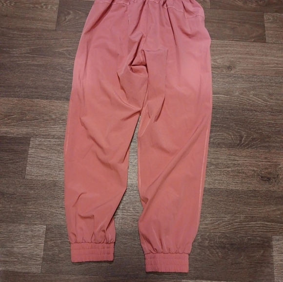 HALARA Peach Joggers Pants Size S New - Picture 5 of 5